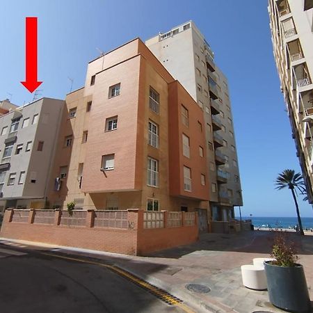 Estupendo Piso Renovado A 30 Metros De La Playa Apartment Almeria Ngoại thất bức ảnh