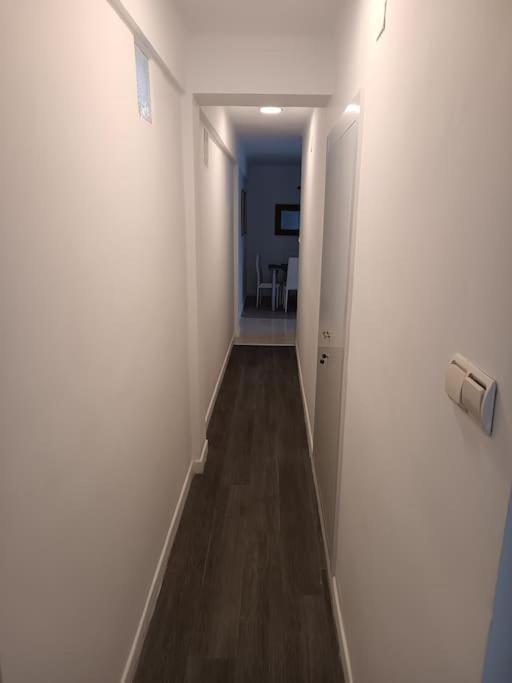 Estupendo Piso Renovado A 30 Metros De La Playa Apartment Almeria Ngoại thất bức ảnh