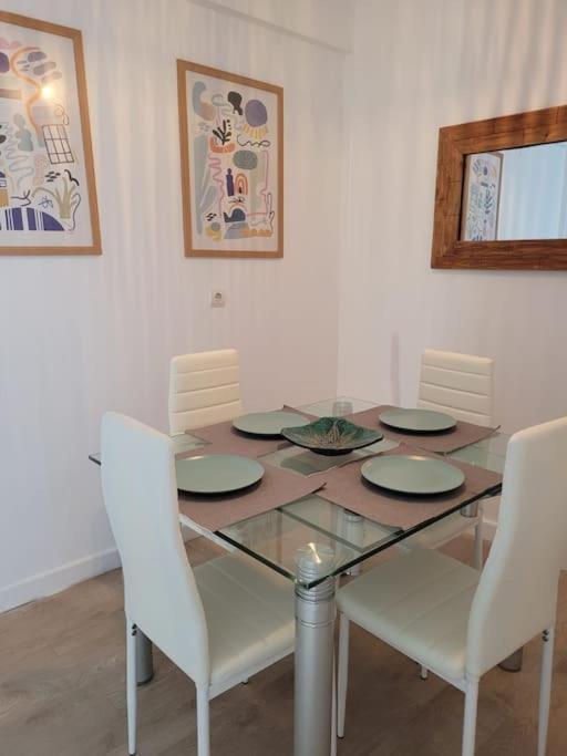 Estupendo Piso Renovado A 30 Metros De La Playa Apartment Almeria Ngoại thất bức ảnh
